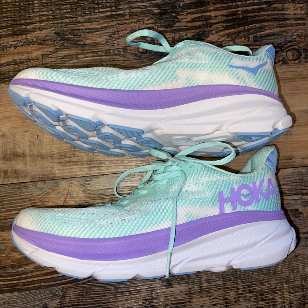 Hoka Clifton 9 M8.5 W10